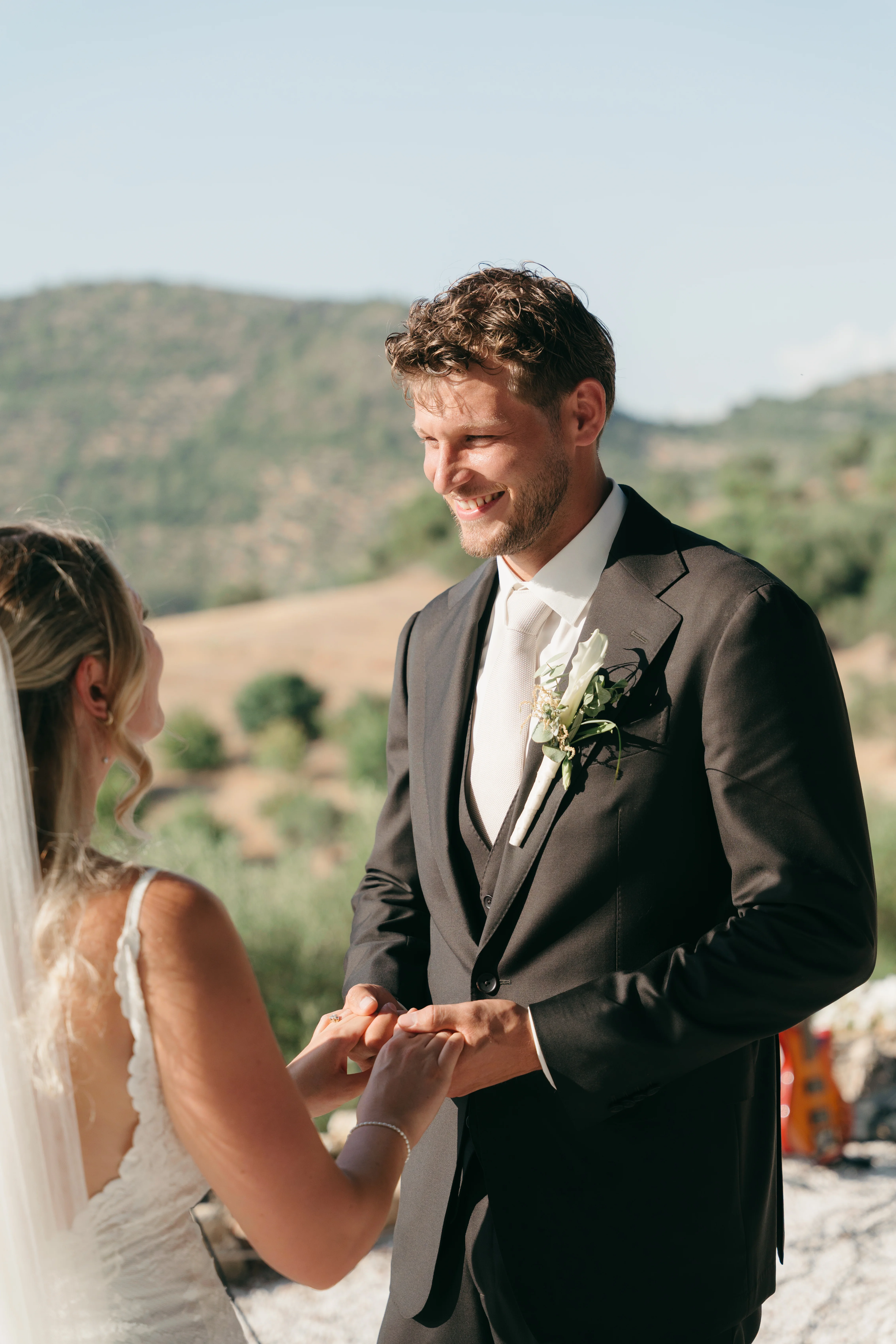 DaniHaupt-2026-08-15Abigail&Juan-Sneaks26.jpg